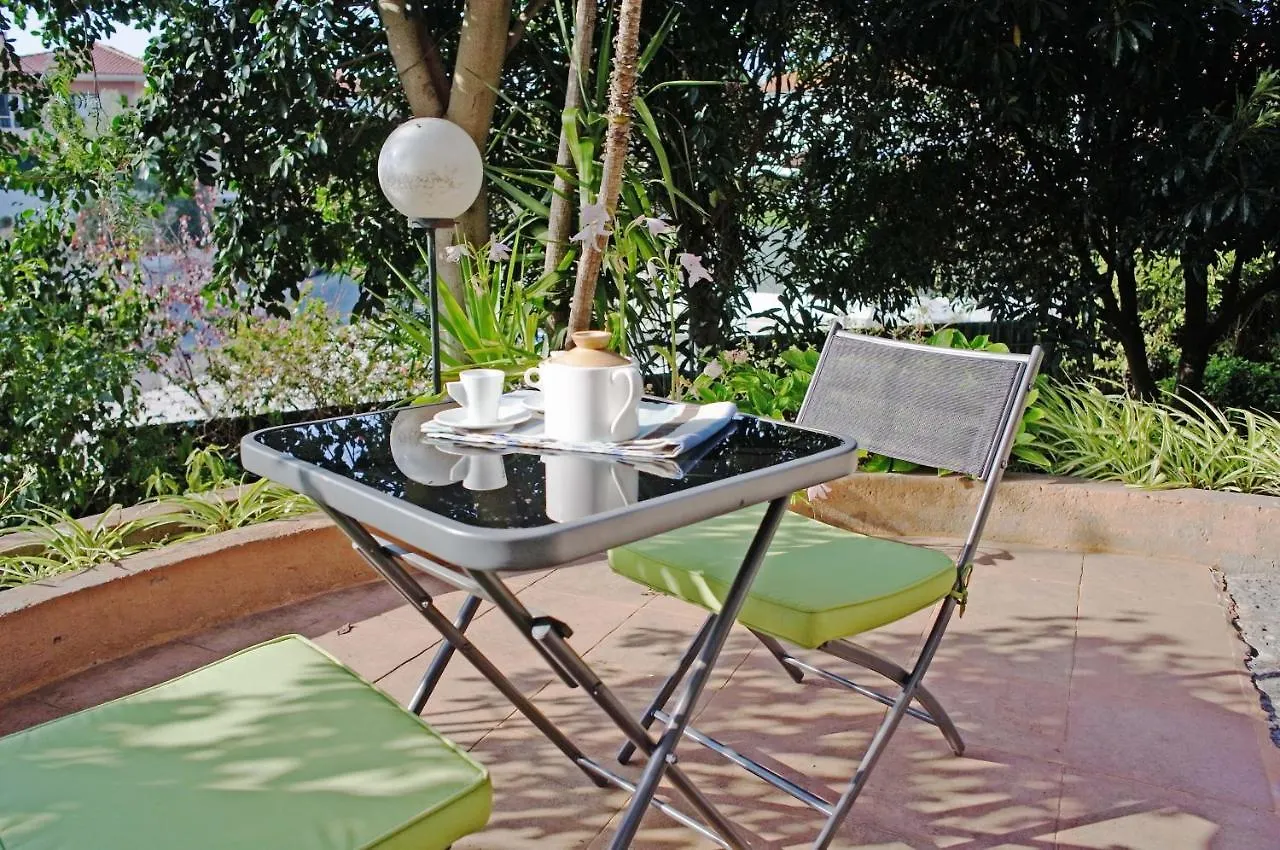 Lei Home Cascais 0*,